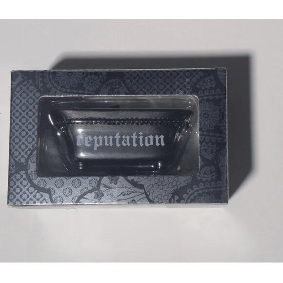 Taylor Swift Look What You Made Me Do Bathtub Ornament Limited Edition New - Picture 4 of 5